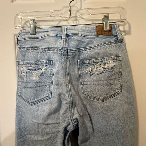 American Eagle Women's High Rise Distressed Grunge Mom Jeans Size 0 Blue - Picture 4 of 10